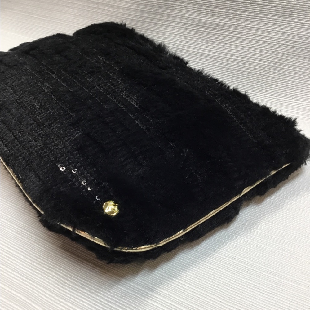 Darling Black Wristlet by Stephanie Johnson - Picture 6 of 6
